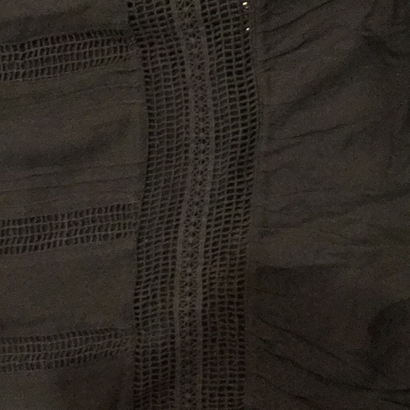 Blouse/Top - Picture 4 of 4